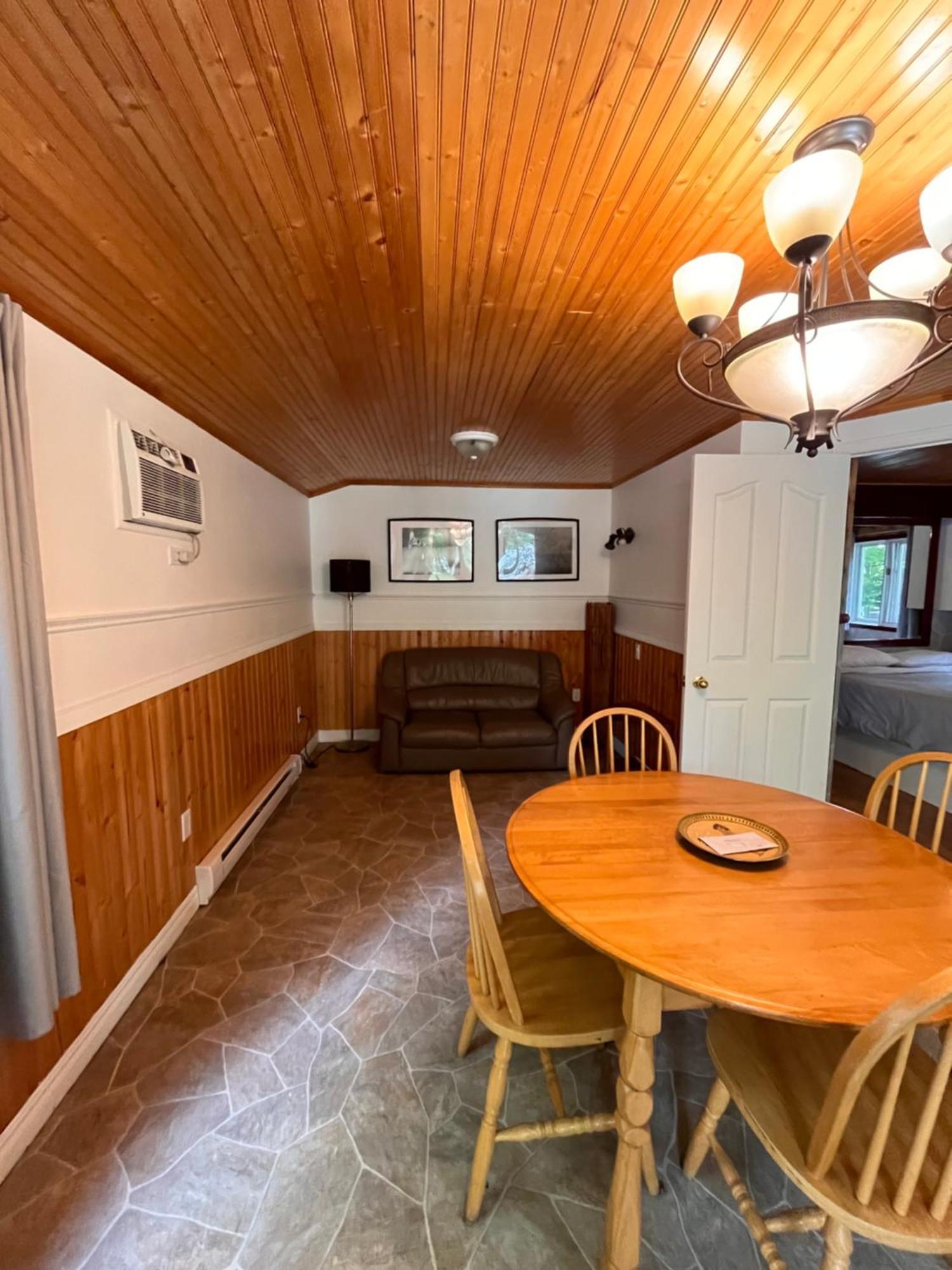 Camping Chalets Lac St-Augustin Ciudad de Quebec Exterior foto