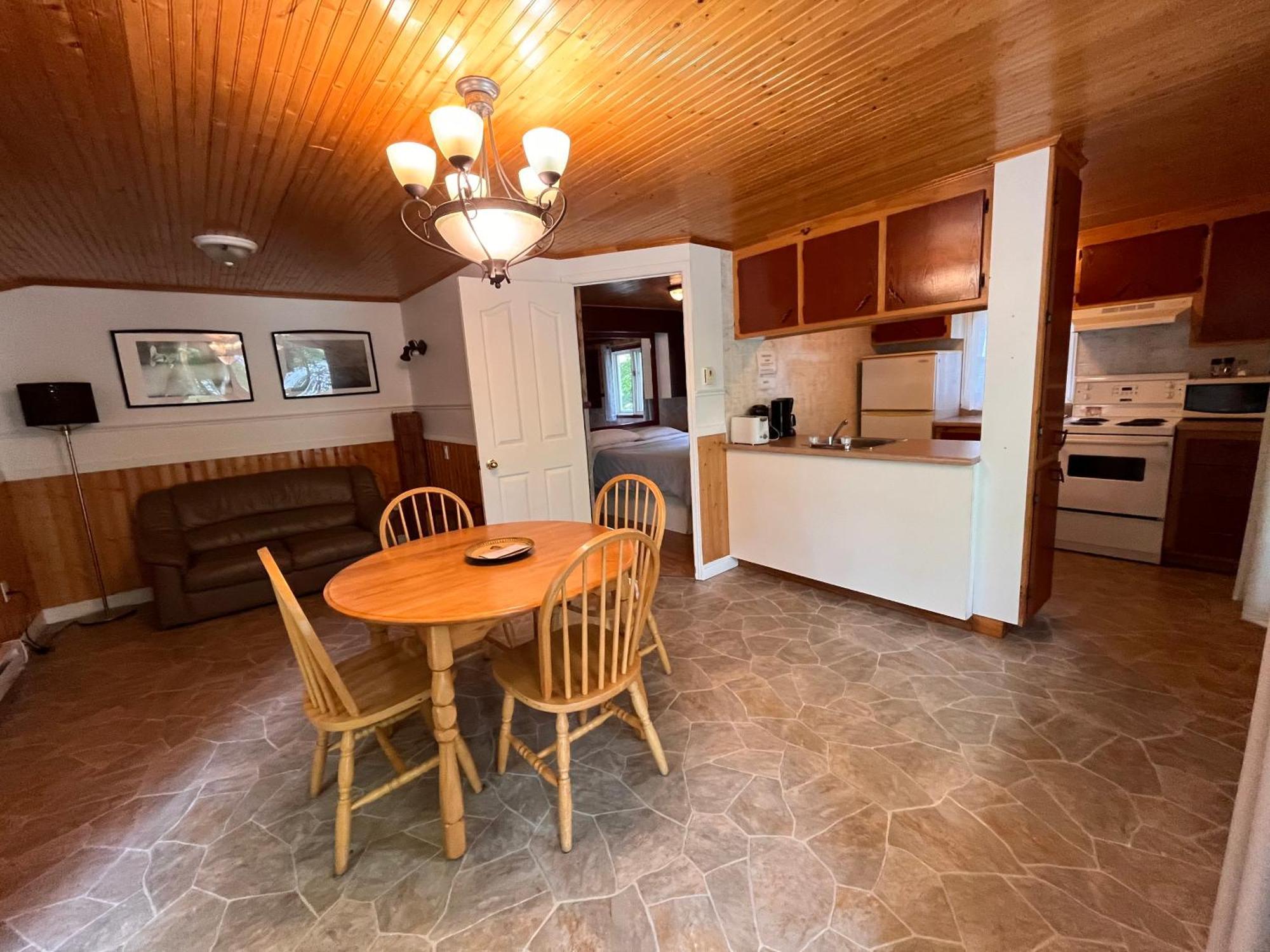 Camping Chalets Lac St-Augustin Ciudad de Quebec Exterior foto
