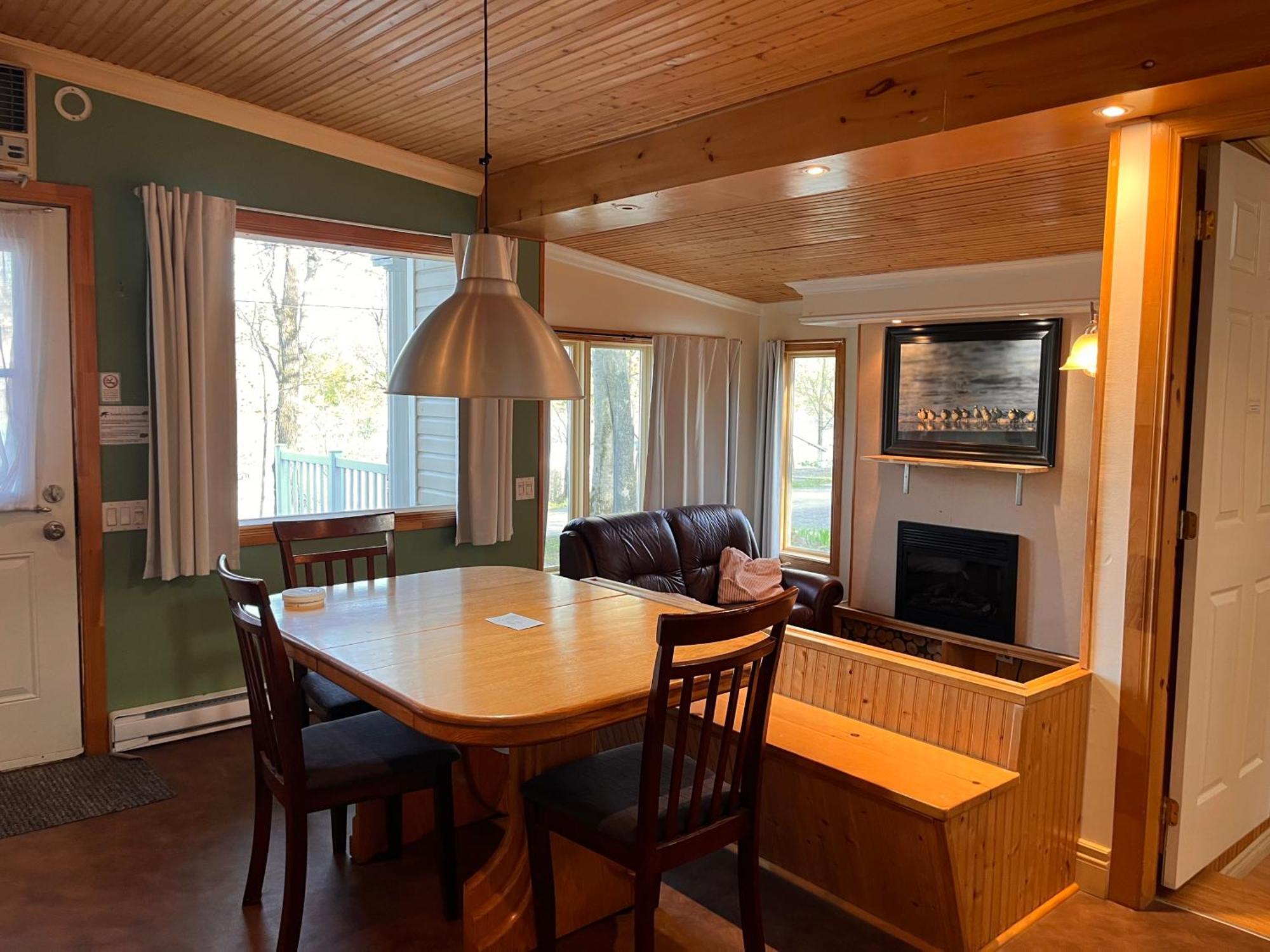 Camping Chalets Lac St-Augustin Ciudad de Quebec Exterior foto